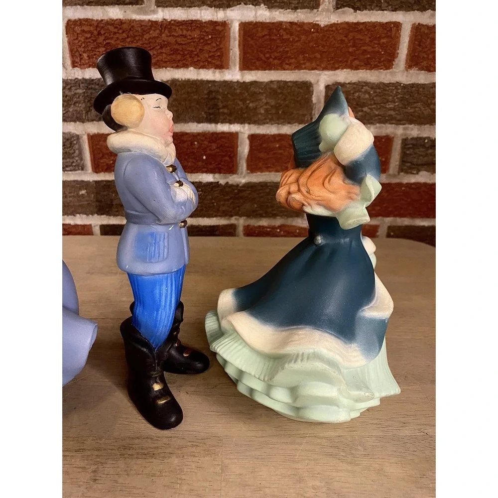 Vintage Ceramic Atlantic Mold Hand Painted Christmas Carolers Set 4 Holiday 9